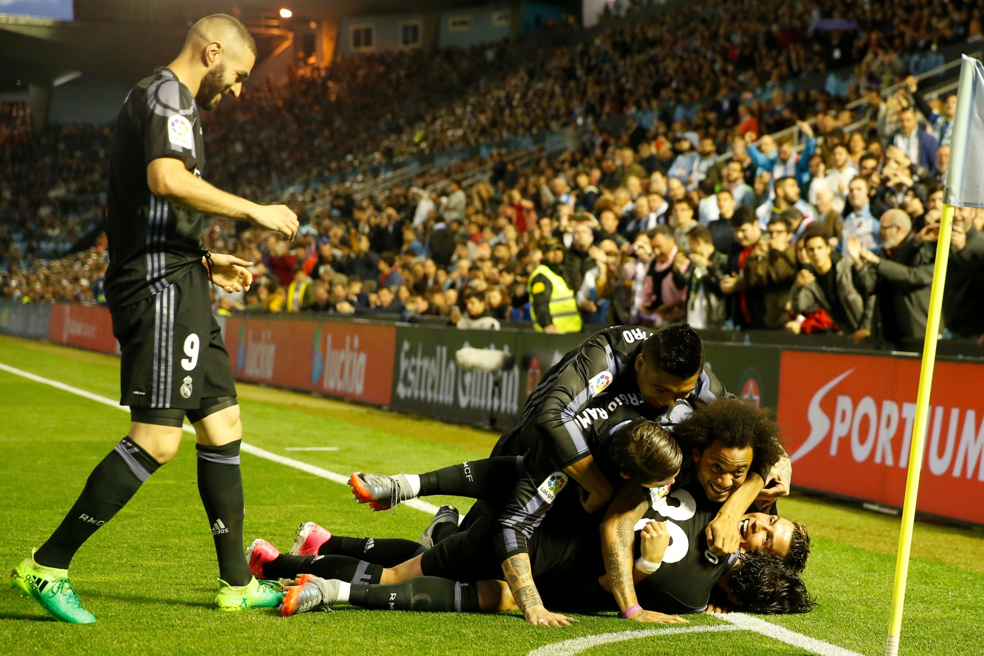 法甲赛前走向成谜，毕尔巴鄂竞技强势反弹，悬念犹存，训练强度明显提升(突变团竞最牛躲藏点10个)