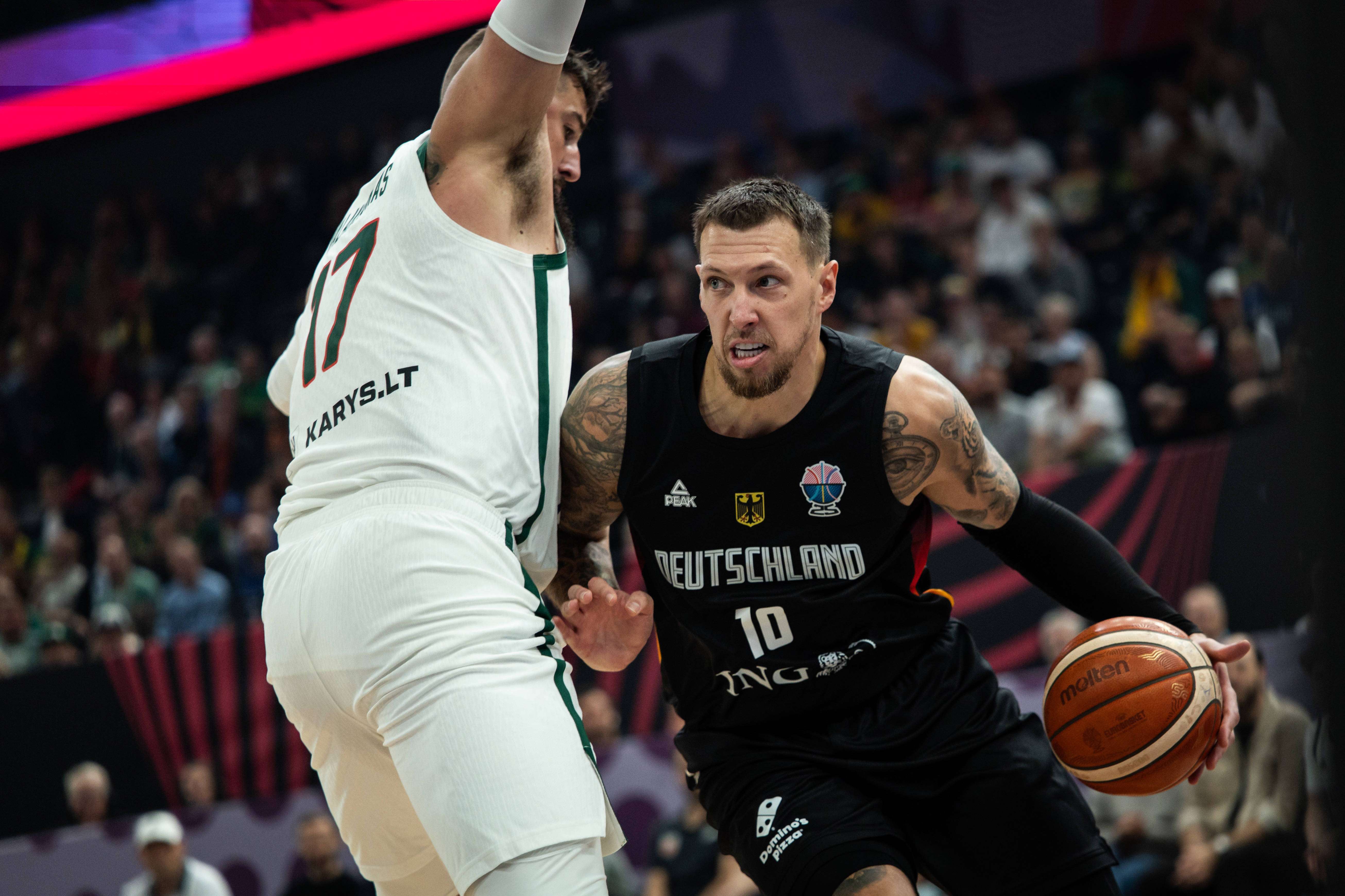 今晨多伦多猛龙调整名单以备CBA季后赛，再遭质疑环节打磨，目标明确，纪律约束更严格的简单介绍